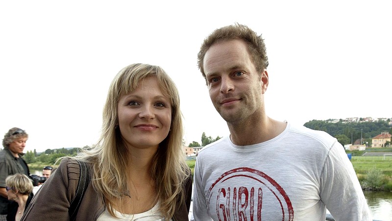 SLAVNÉ PÁRY: Věděli jste, že spolu tyhle celebrity chodí?