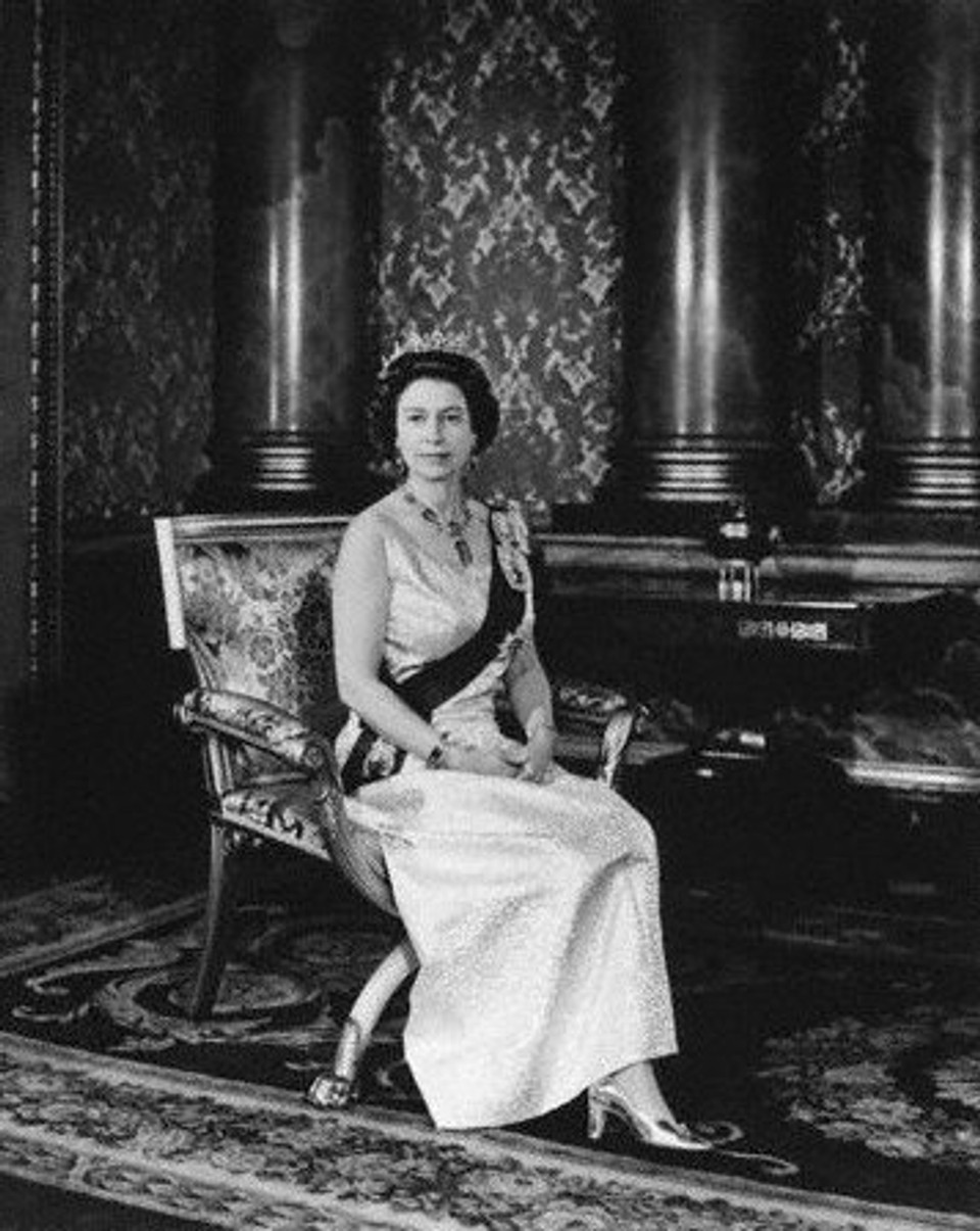 Královna Alžběta II. - 1